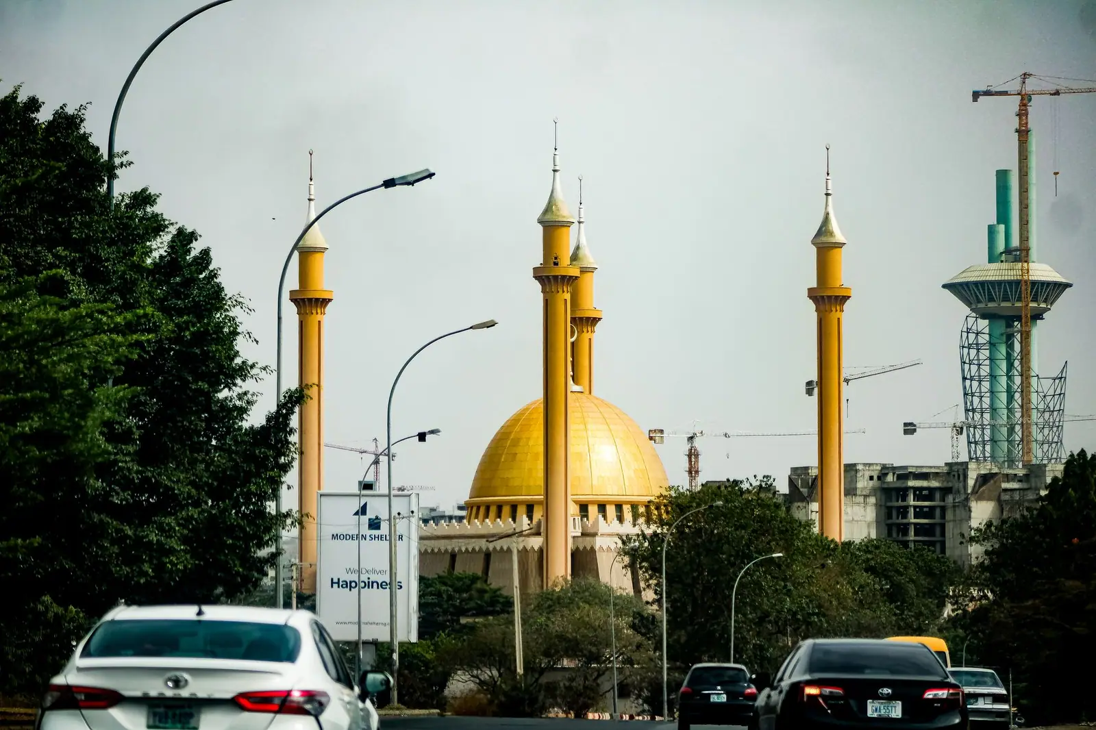 Abuja National Mosque and Millennium Tower in the Central Business District
